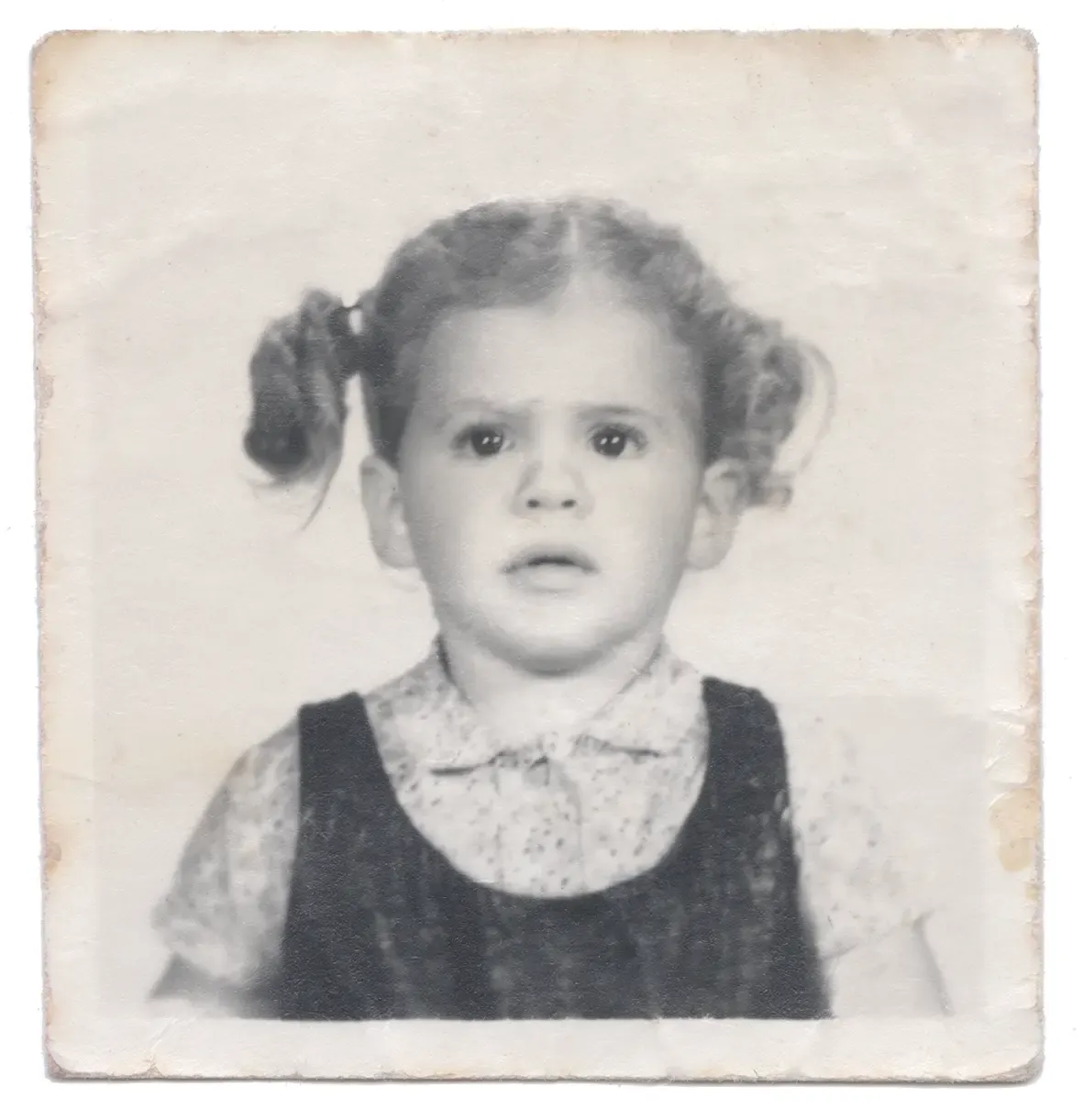 Clara de Estrada - La Única Foto